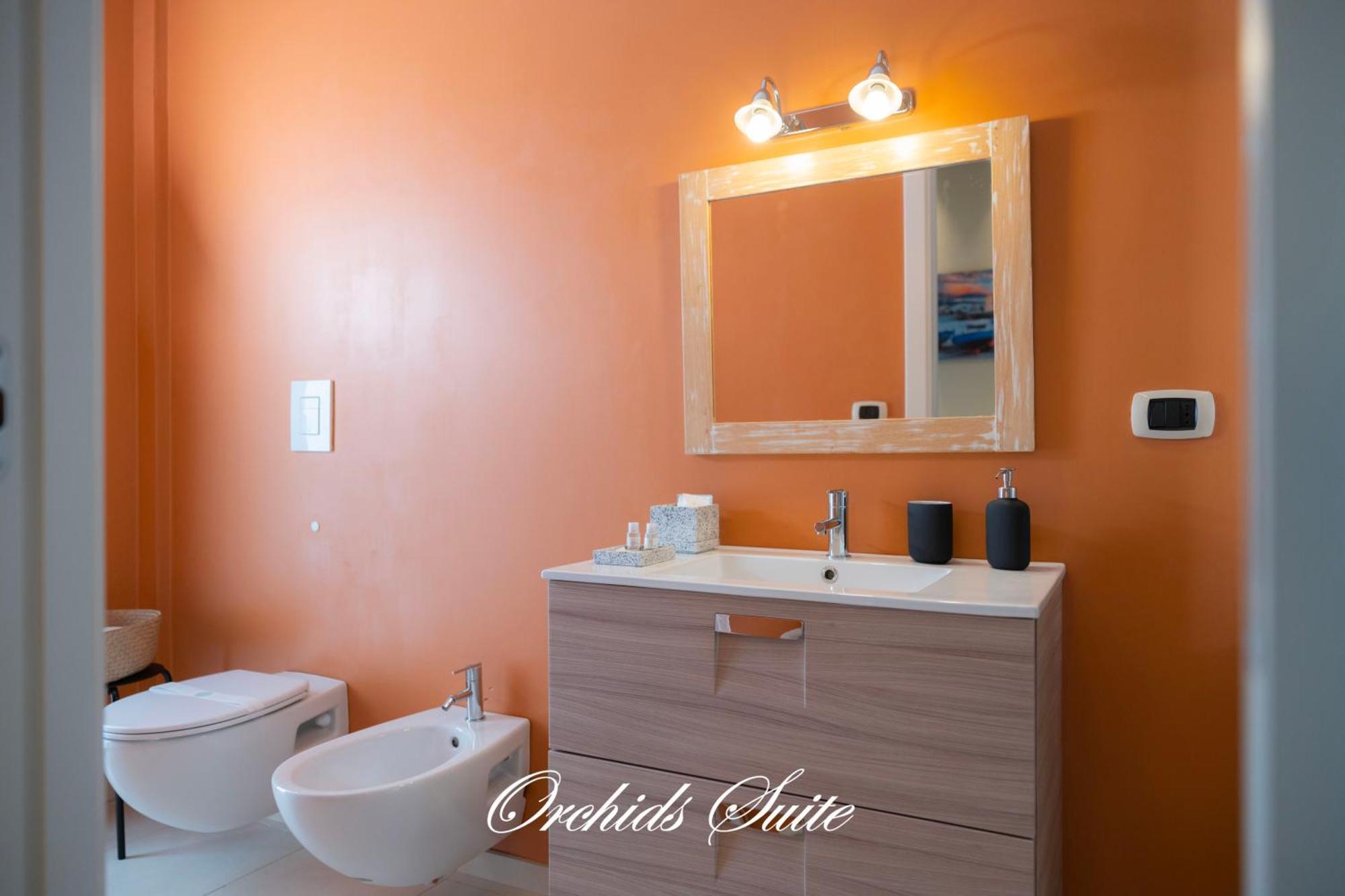Orchids Suite บารี ภายนอก รูปภาพ